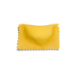 raviolo del pastificio marcello fatto artigianalmente e mano